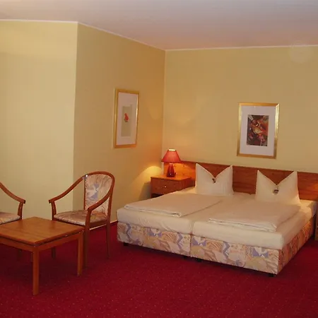 City Hotel Essen 3*
