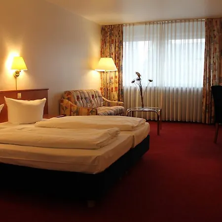 מלון City Hotel Essen 3*